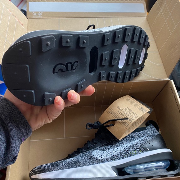 New with tags and box NIKE
Air Max Racer leather-trimmed Flyknit sneakers - Picture 11 of 11